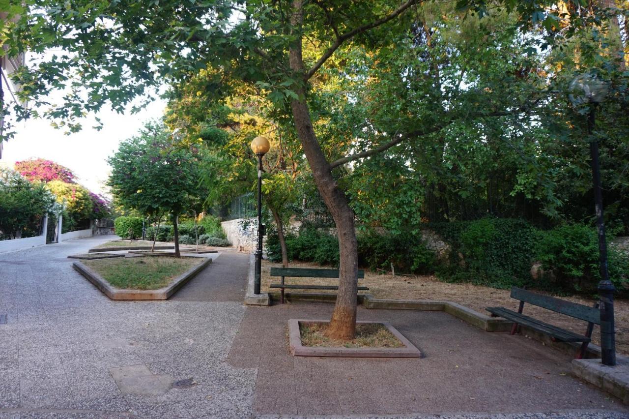 Independent Entrance Apt - 130M2 - Garden - Private Parking Apartment Athens Exterior photo